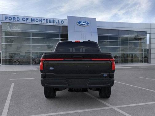 2025 Ford F-150 Lightning LARIAT