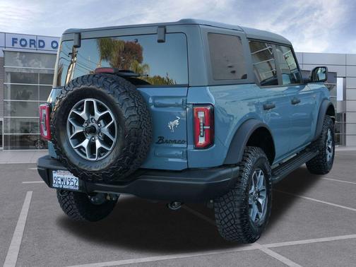 2023 Ford Bronco Badlands