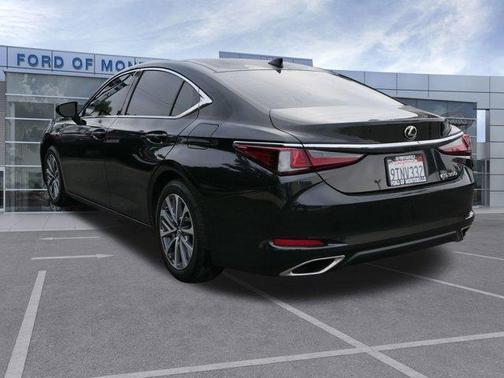 2025 Lexus ES 350 Base