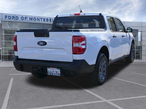 Oxford White 2026 Ford Maverick XLT