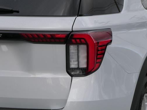 Space White Metallic 2026 Ford Explorer Active