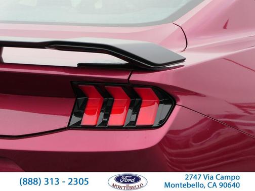 2025 Ford Mustang Dark Horse