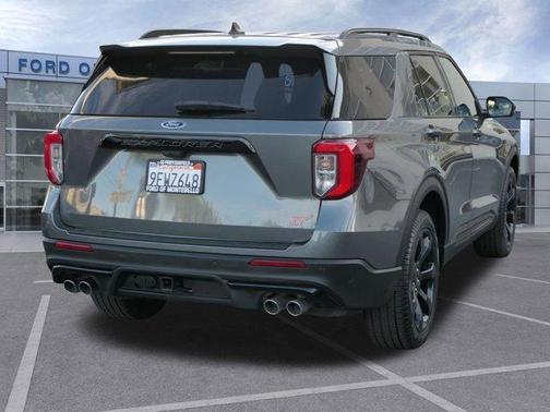2023 Ford Explorer ST