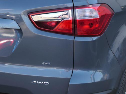 Smoke Metallic 2018 Ford EcoSport SE