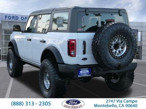 2025 Ford Bronco Base