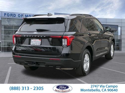 2025 Ford Explorer Active
