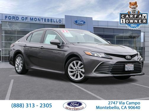 2022 Toyota Camry LE