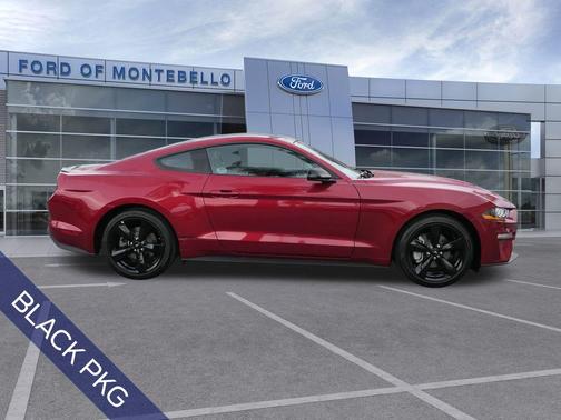 2022 Ford Mustang EcoBoost