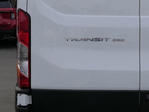 Oxford White 2022 Ford Transit-350 Base