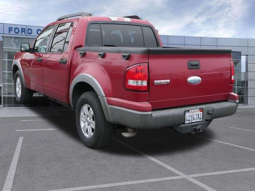 2010 Ford Explorer Sport Trac XLT