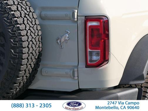 Desert Sand 2026 Ford Bronco Base