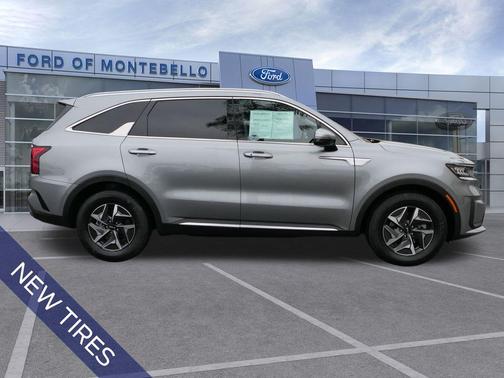 2022 Kia Sorento Hybrid S