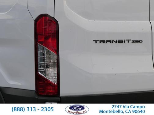 Oxford White 2026 Ford Transit-250 Base