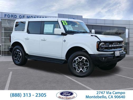 2025 Ford Bronco Outer Banks