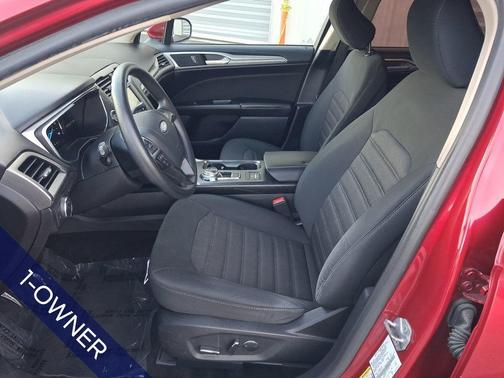 2020 Ford Fusion Hybrid SE