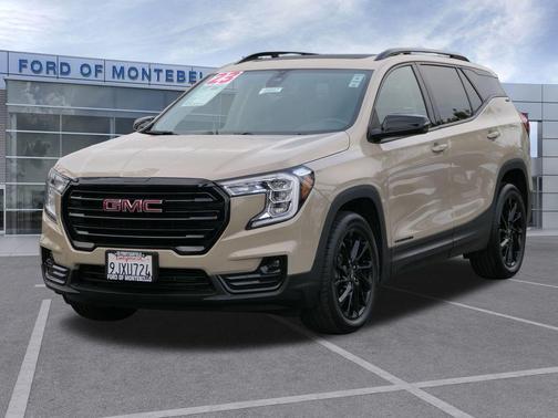 2023 GMC Terrain SLT