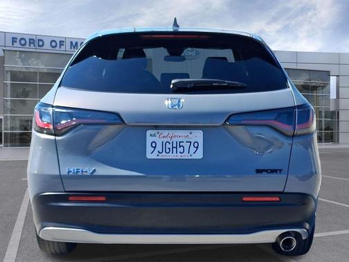 Urban Gray Pearl 2024 Honda HR-V Sport