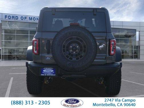 Gray 2026 Ford Bronco Badlands