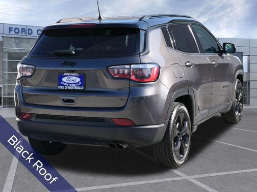 Granite Crystal Clearcoat Metallic 2019 Jeep Compass Altitude