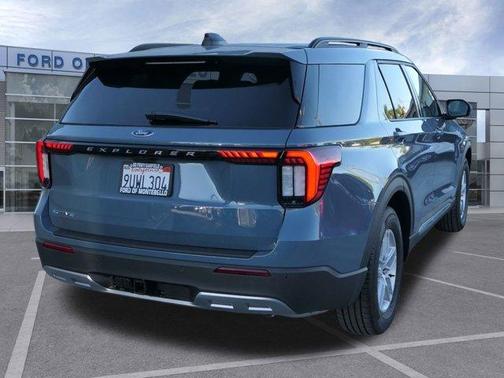 2025 Ford Explorer Active