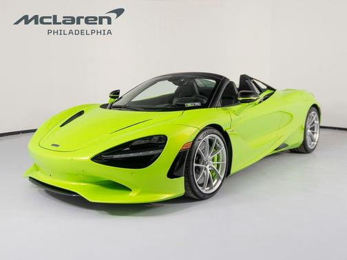 2026 McLaren 750S Base