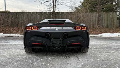 2024 Ferrari SF90 Spider Base