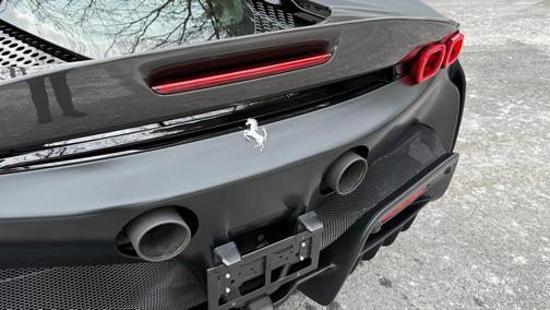 2024 Ferrari SF90 Spider Base