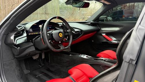 2024 Ferrari SF90 Spider Base