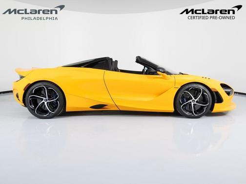 2024 McLaren 750S Base