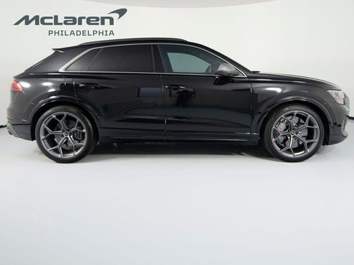 2025 Audi RS Q8 4.0T quattro