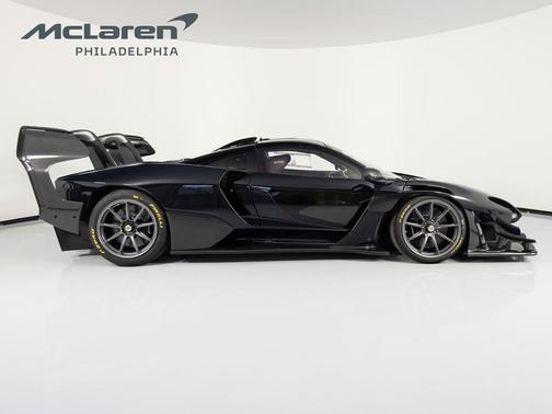 2020 McLaren Senna GTR