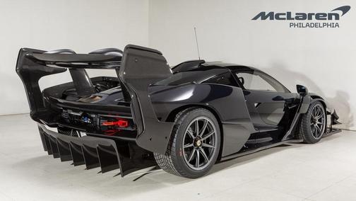 2020 McLaren Senna GTR