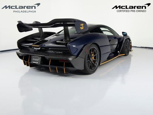 2019 McLaren Senna 