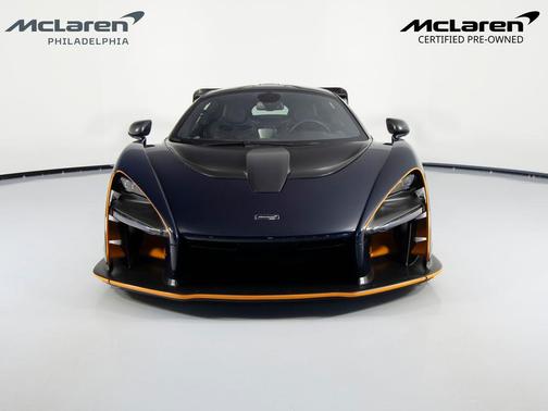 2019 McLaren Senna 