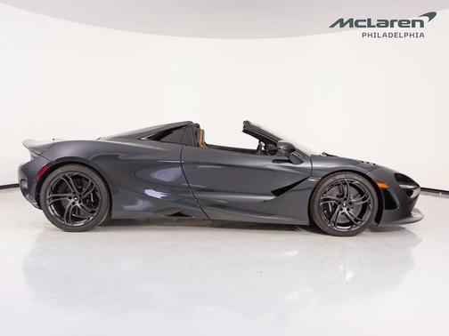 2024 McLaren 750S Base
