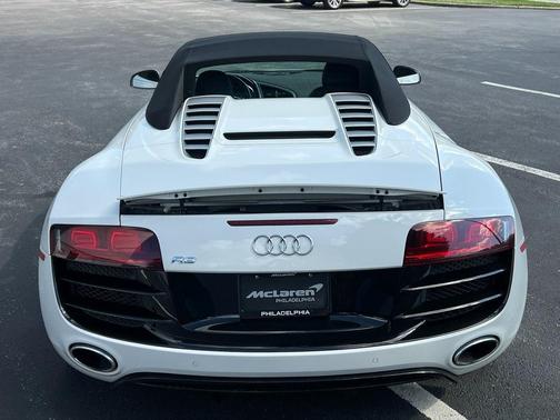 2011 Audi R8 5.2 quattro Spyder
