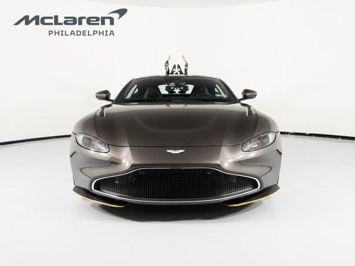 2021 Aston Martin Vantage Manual