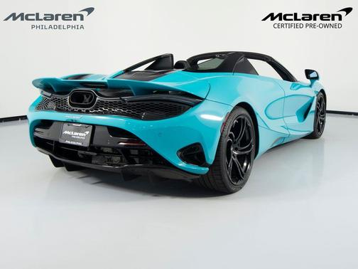 2024 McLaren 750S Base
