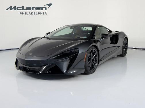 2026 McLaren Artura TechLux