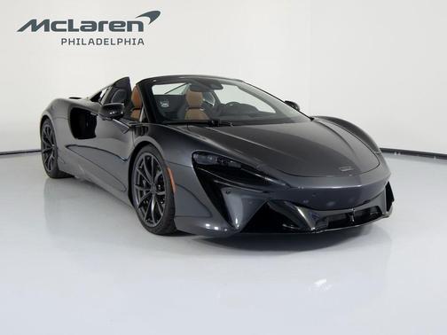 2026 McLaren Artura TechLux