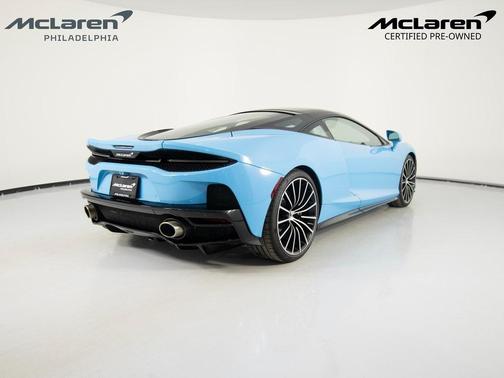 2023 McLaren GT Base