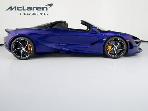 2026 McLaren 750S Base
