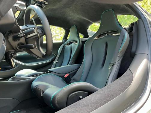 2024 McLaren Artura TechLux