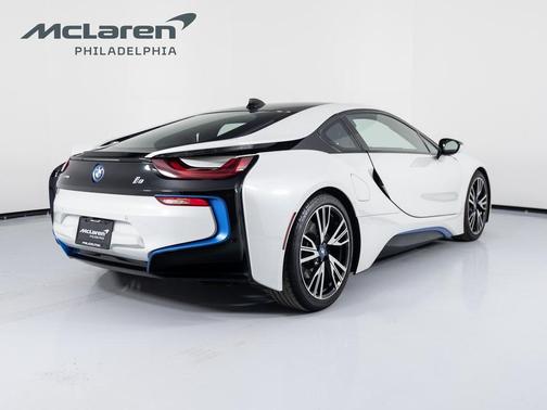 2015 BMW i8 Base