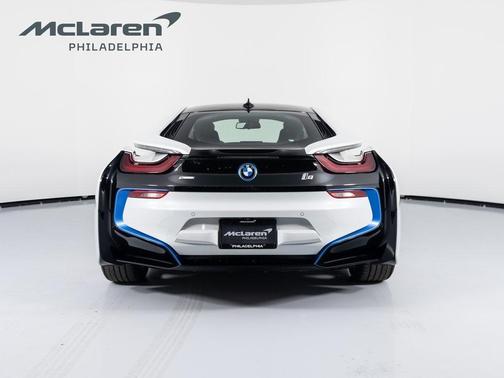 2015 BMW i8 Base