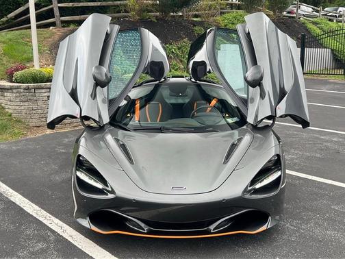2020 McLaren 720S Performance