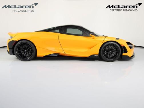Papaya Spark 2021 McLaren 765LT