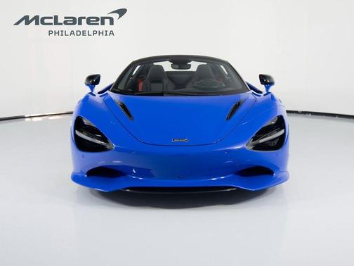 Paris Blue 2026 McLaren 750S Base