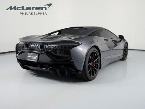 Anthracite 2023 McLaren Artura TechLux