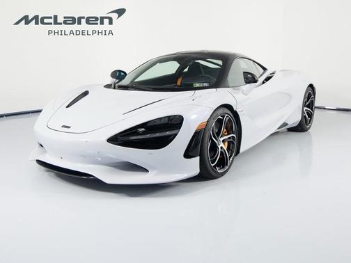 2026 McLaren 750S Base